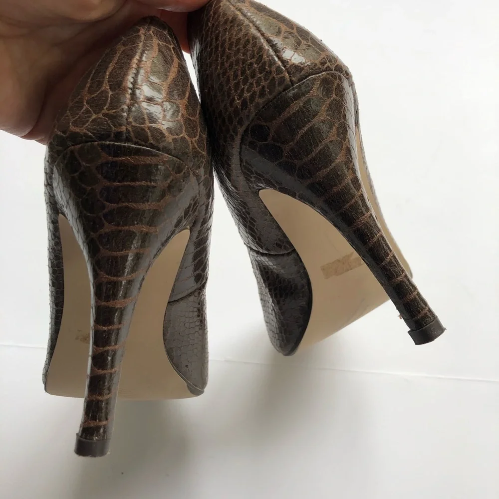 crocodile-look 4” peep toe heels